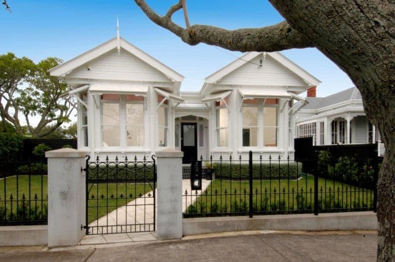 Mt Eden, a alteration in Mt Eden