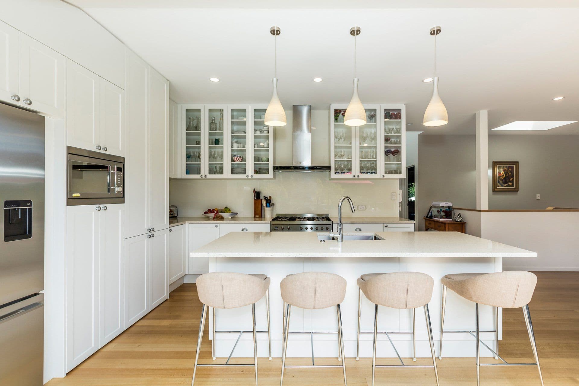 The kitchen, fridge wall