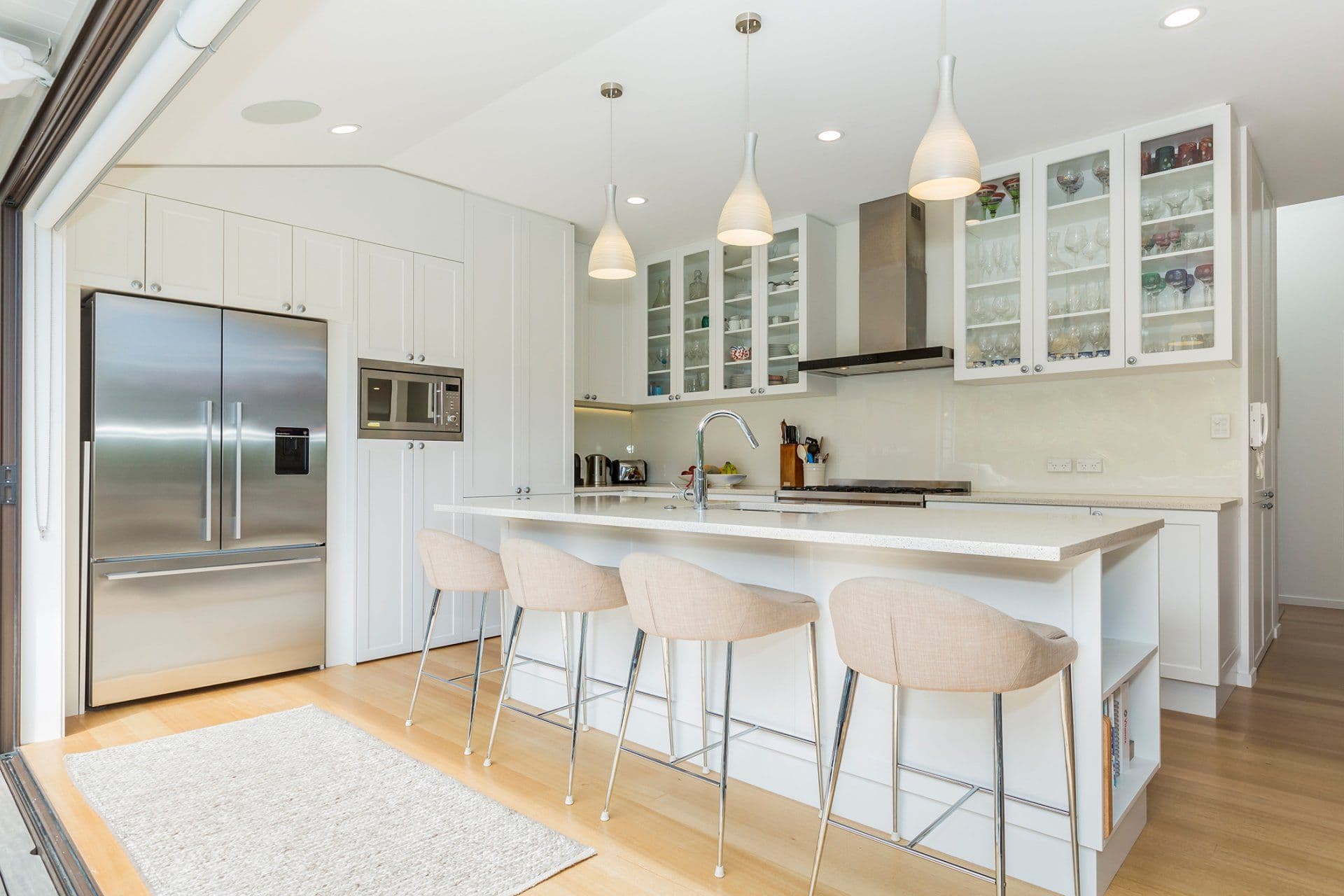 The kitchen from the side